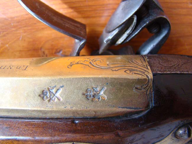An historically important Brass barreled flintlock blunderbuss owned by Alexander Speirs of Elderslie, Scotland, circa 1755-1760. — image 5